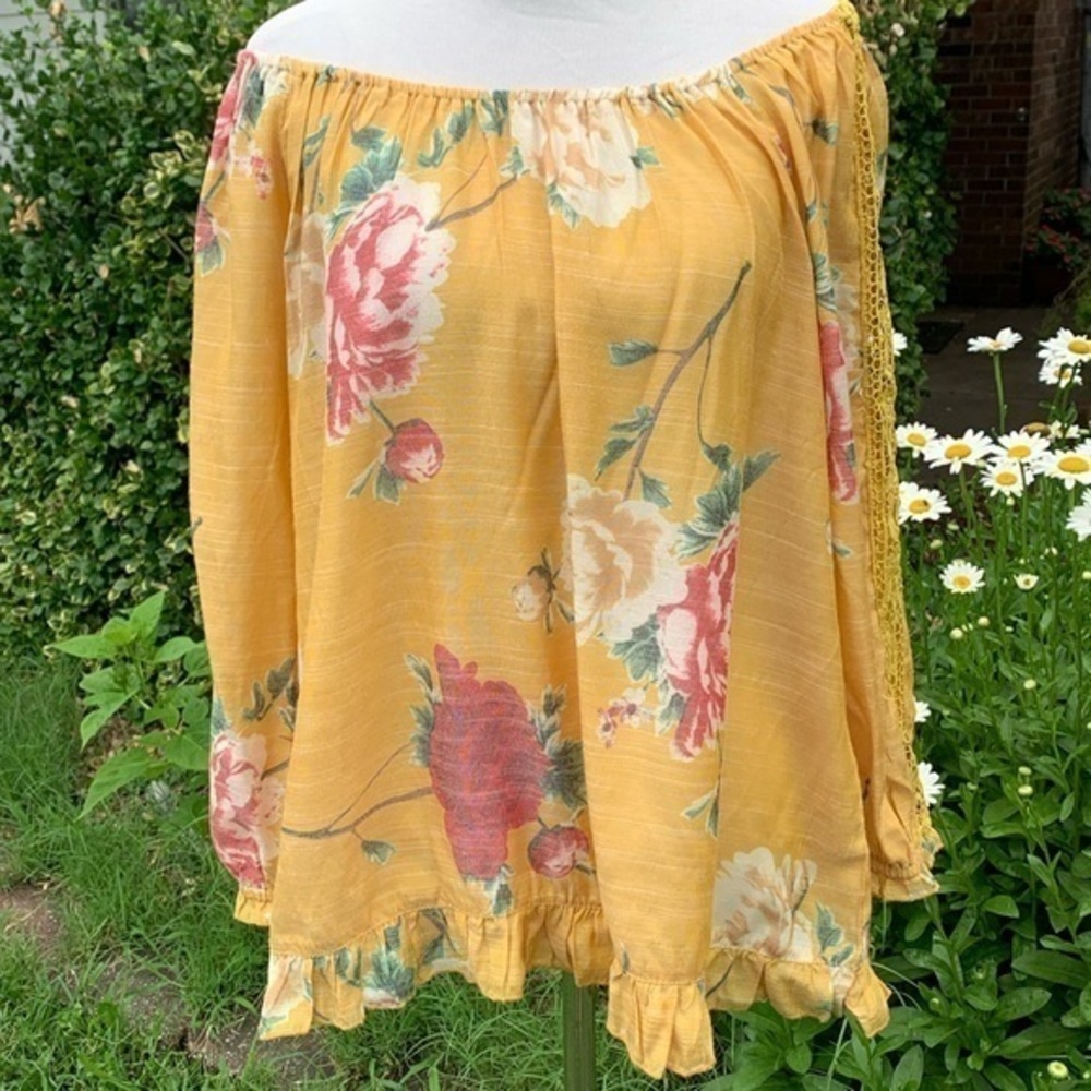 Keren Hart Goldenrod Floral Embroidered Long Sleeve Peasant Top XL